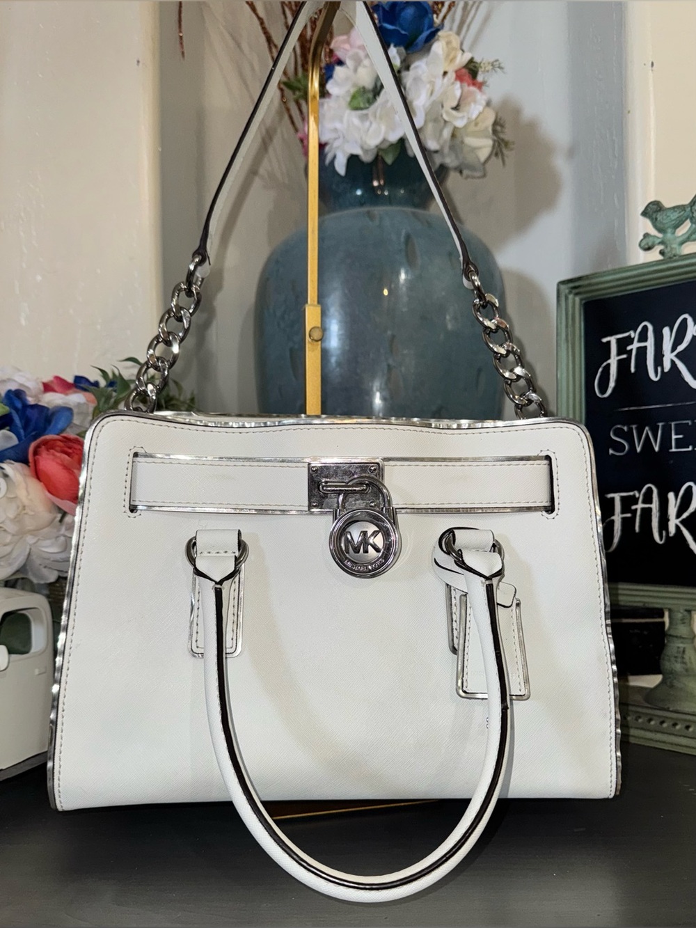 Michael Kors Hamilton White Saffiano Satchel w Silver Hardware & Working Lock - Picture 2 of 14